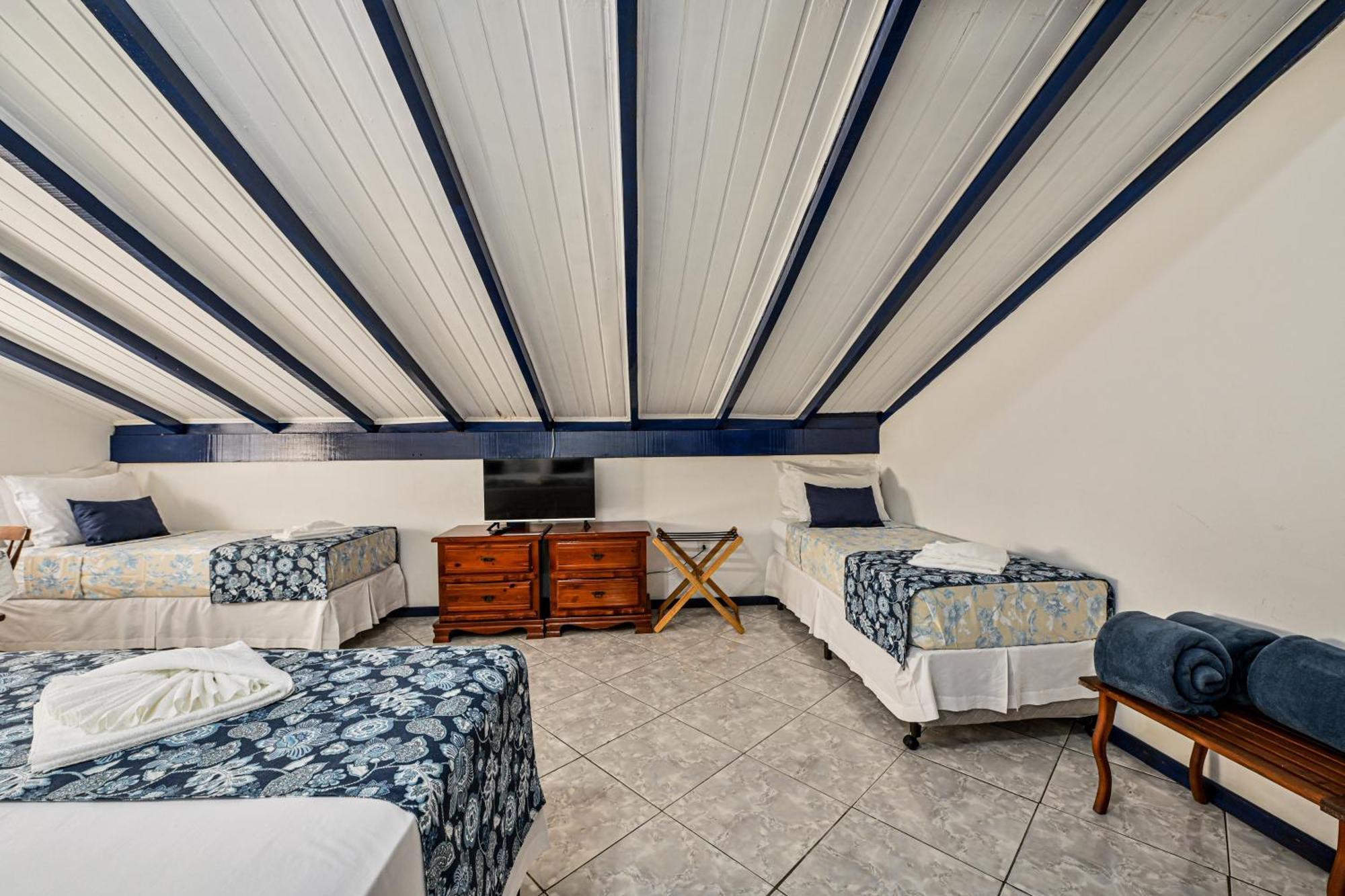 Pousada Da Tina Ubatuba Room photo